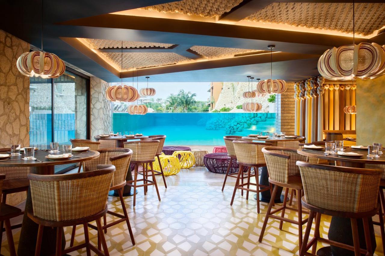 Hotel Xcaret Arte - All Parks All Fun Inclusive - Adults Only Xcaret Park Esterno foto The interior of the restaurant
