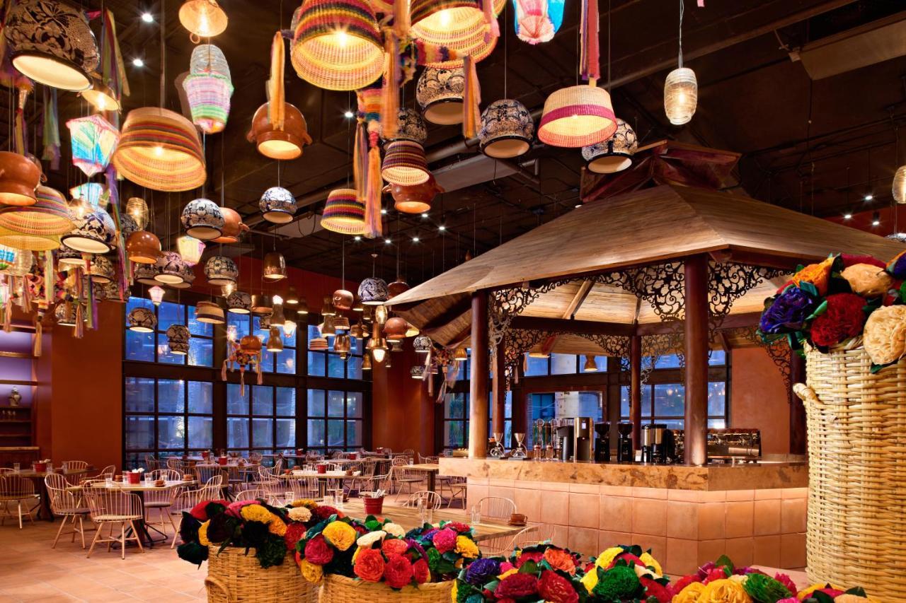 Hotel Xcaret Arte - All Parks All Fun Inclusive - Adults Only Xcaret Park Esterno foto The interior of the restaurant