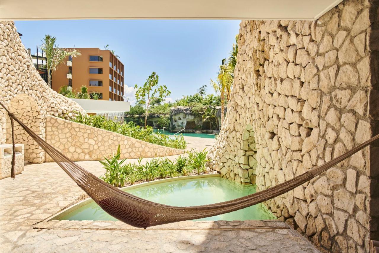 Hotel Xcaret Arte - All Parks All Fun Inclusive - Adults Only Xcaret Park Esterno foto Hammock at the hotel