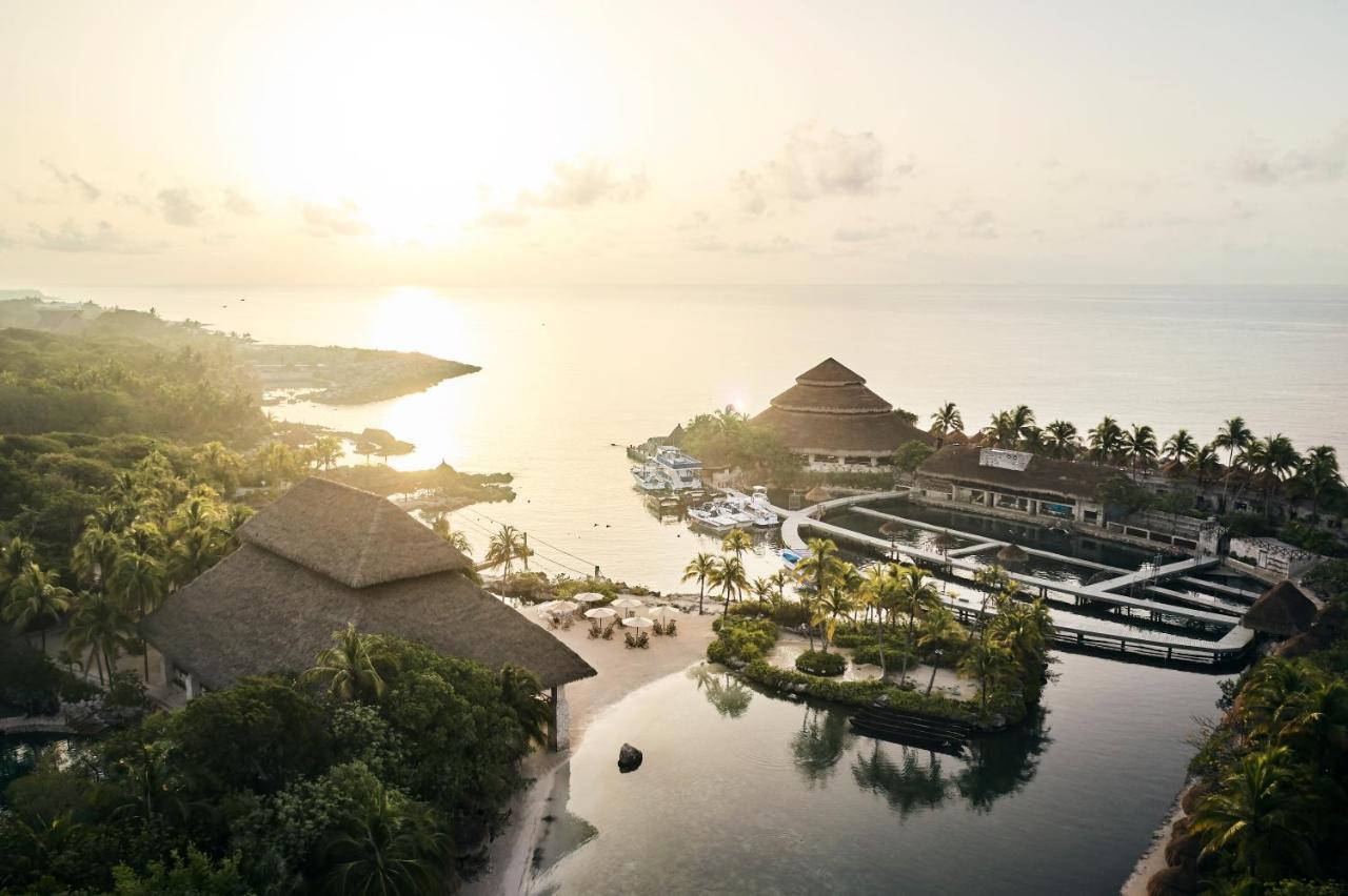 Hotel Xcaret Arte - All Parks All Fun Inclusive - Adults Only Xcaret Park Esterno foto Aerial view of the resort