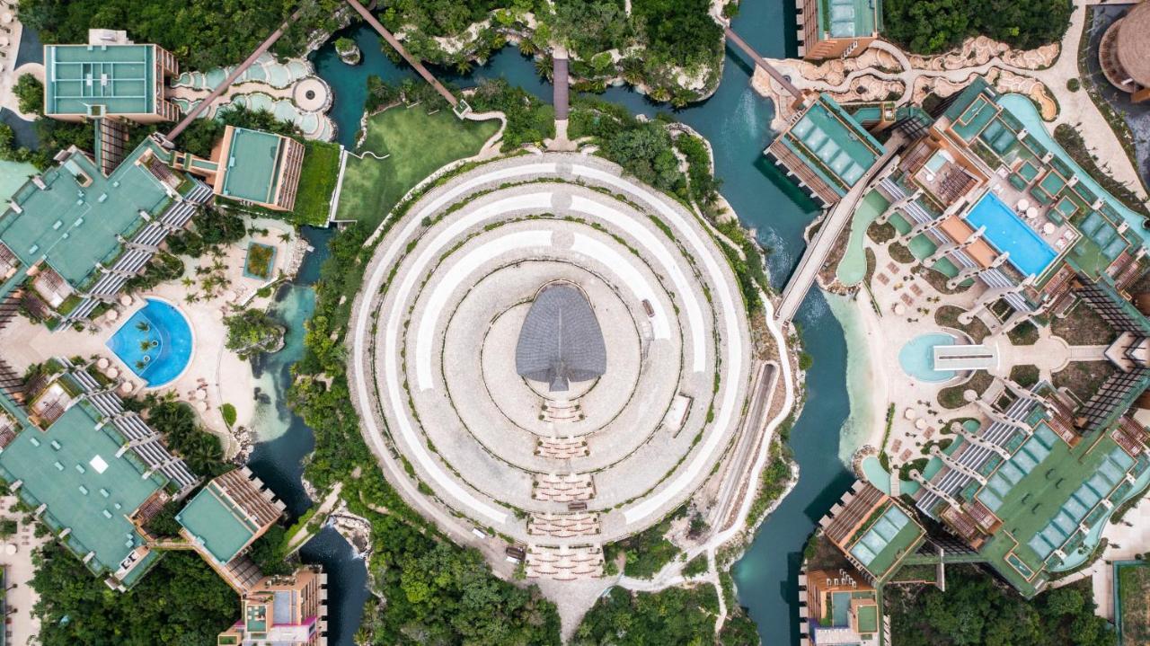 Hotel Xcaret Arte - All Parks All Fun Inclusive - Adults Only Xcaret Park Esterno foto Aerial view of the resort