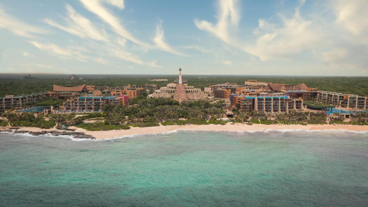 Hotel Xcaret Arte - All Parks All Fun Inclusive - Adults Only Xcaret Park Esterno foto Aerial view of the resort